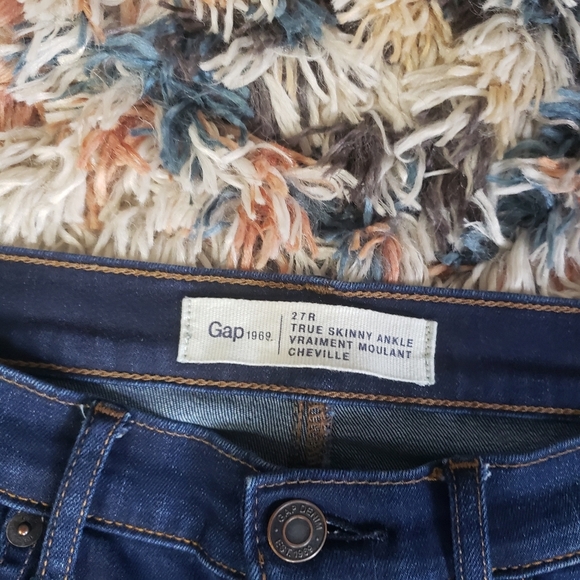 Gap True Skinny Ankle Jeans Dark Wash Mid Rise Raw Hem Distressed Boho Stretchy - Picture 7 of 10